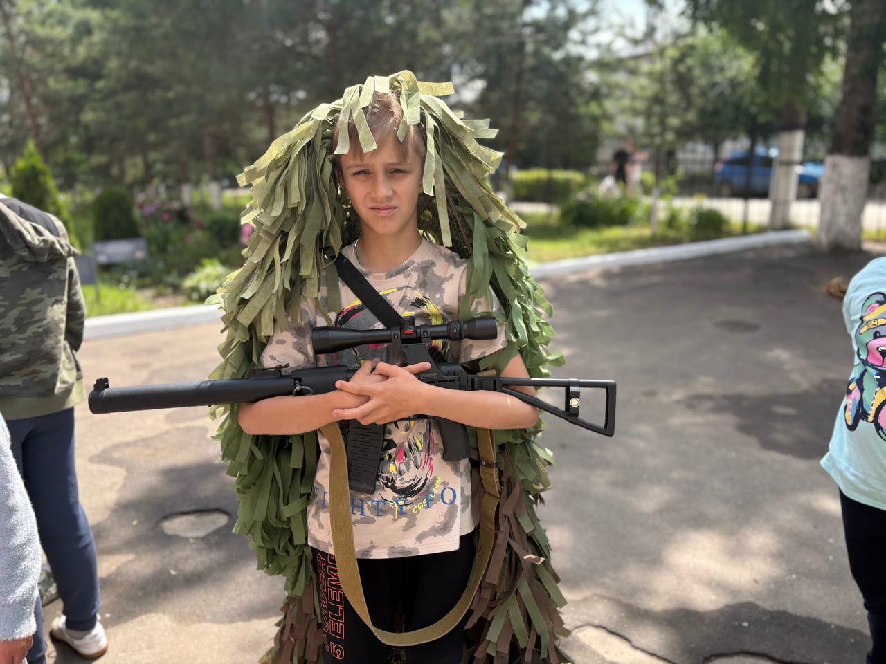 Военно - тактическая игра по версии лазертаг.